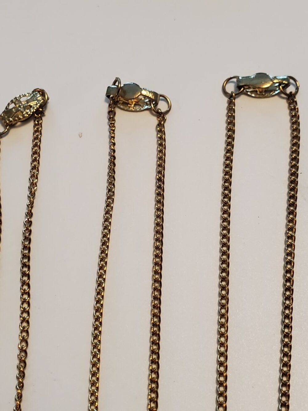 6 Necklaces, items # A 1870-1875, . wt. 19 grams. - Picture 7 of 11